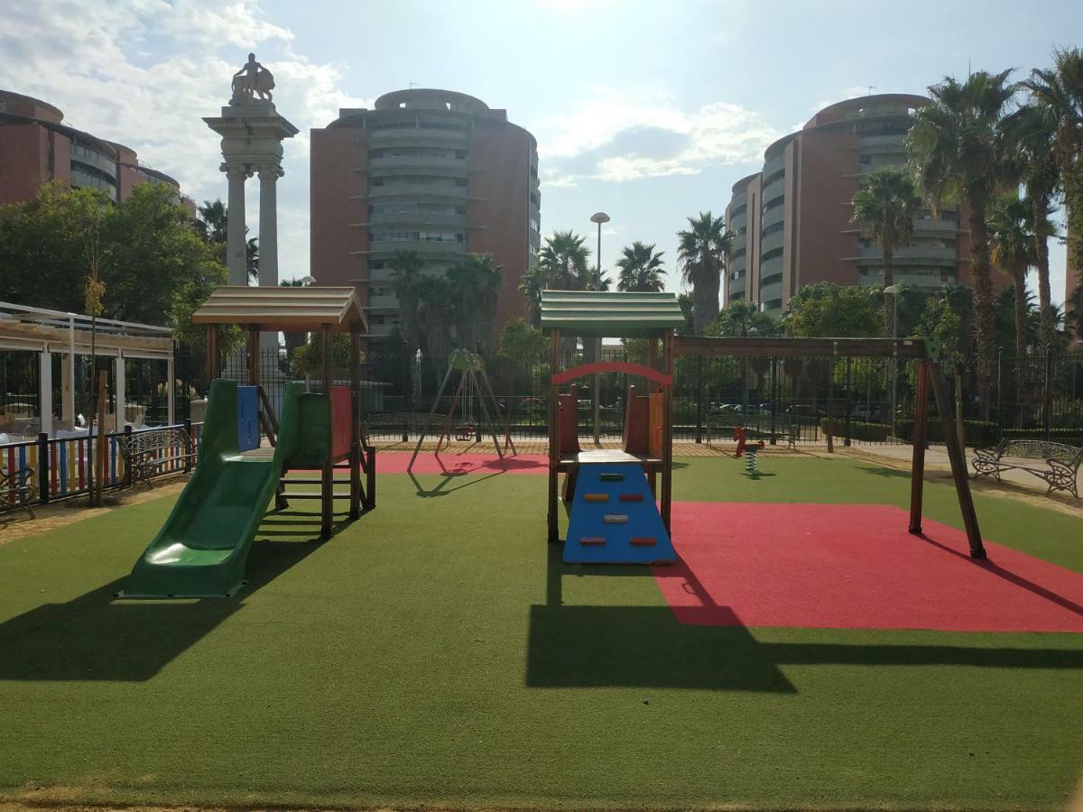 Apartment Jardines De Hercules Vistas Panoramicas , Parking Facil Sevilla